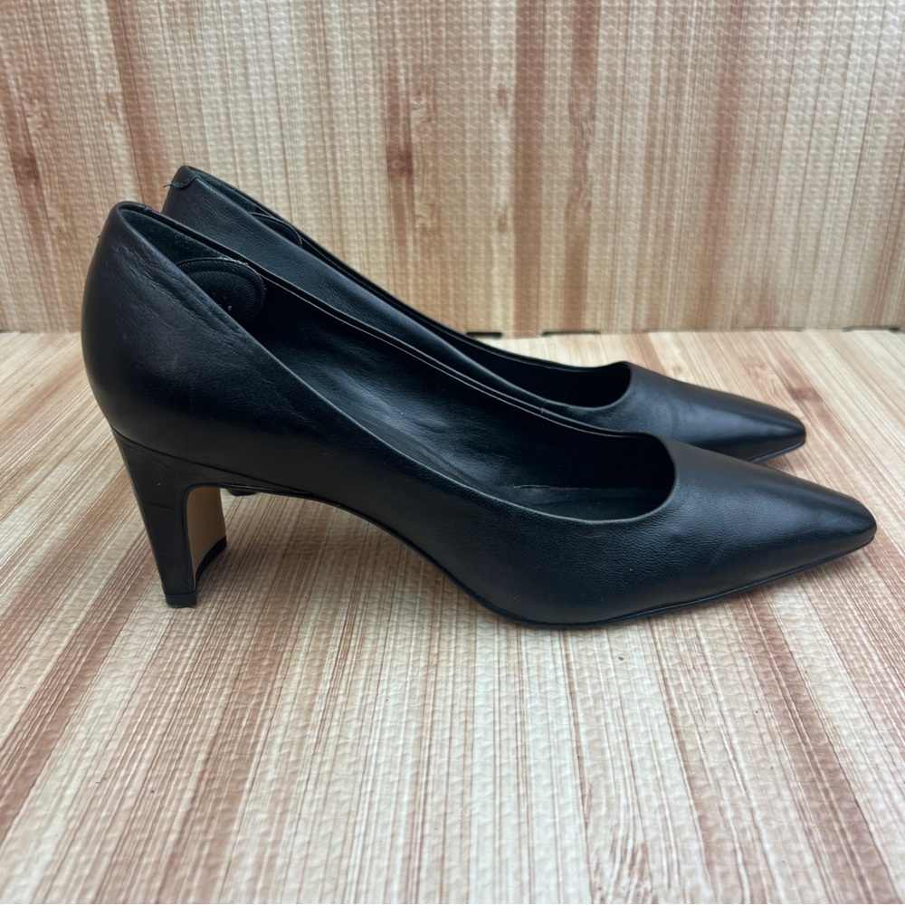 Carrano Pumps Womens 8 Black Leather Block Heels Square Toe Shoes